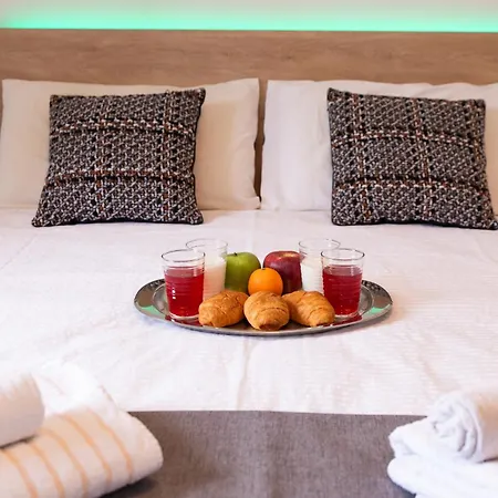 Appartement - 3 Min Walk From - New Flat For 6 Guests