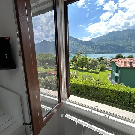 - 3 Min Walk From - New Flat For 6 Guests Appartement Abbadia Lariana